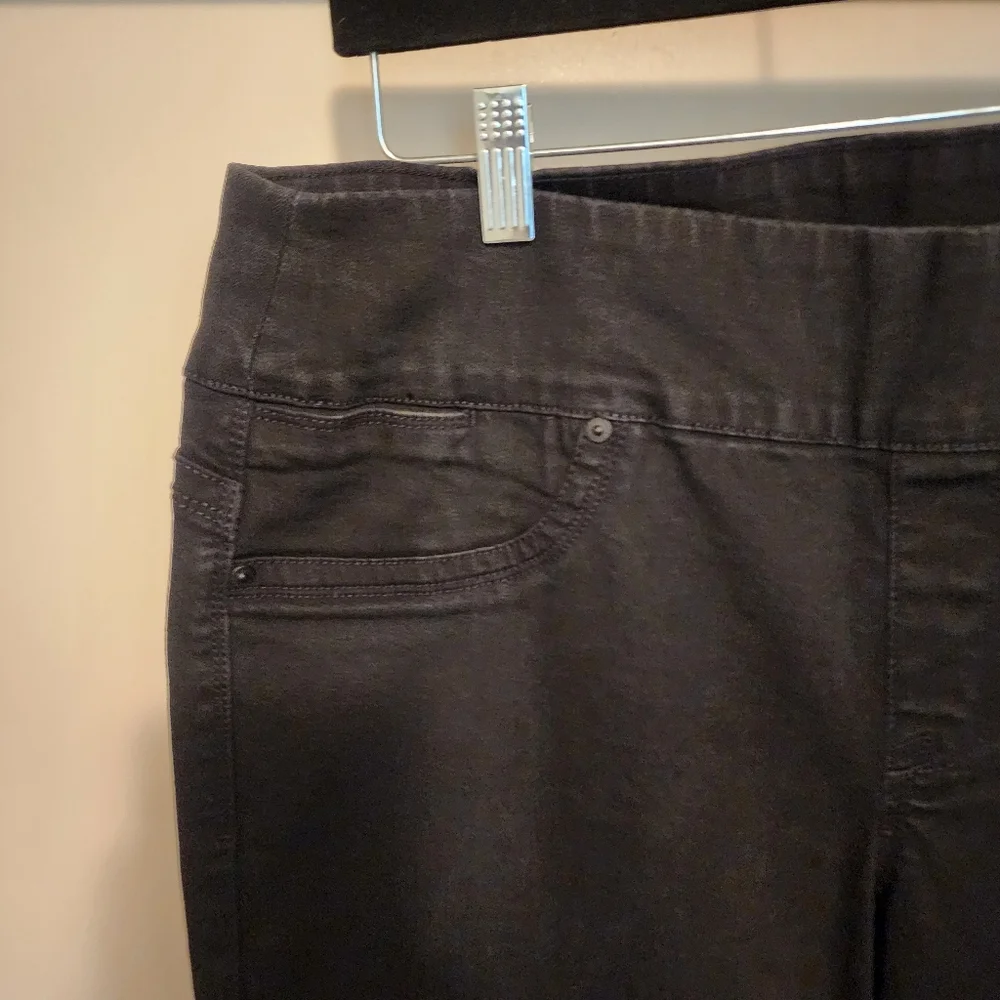 Style & Co Boot Leg Jean - Picture 5 of 13